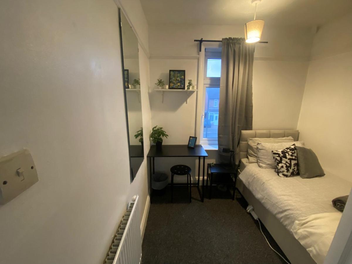 Room 2 Peaceful Stay Near Derby City Centre Ngoại thất bức ảnh
